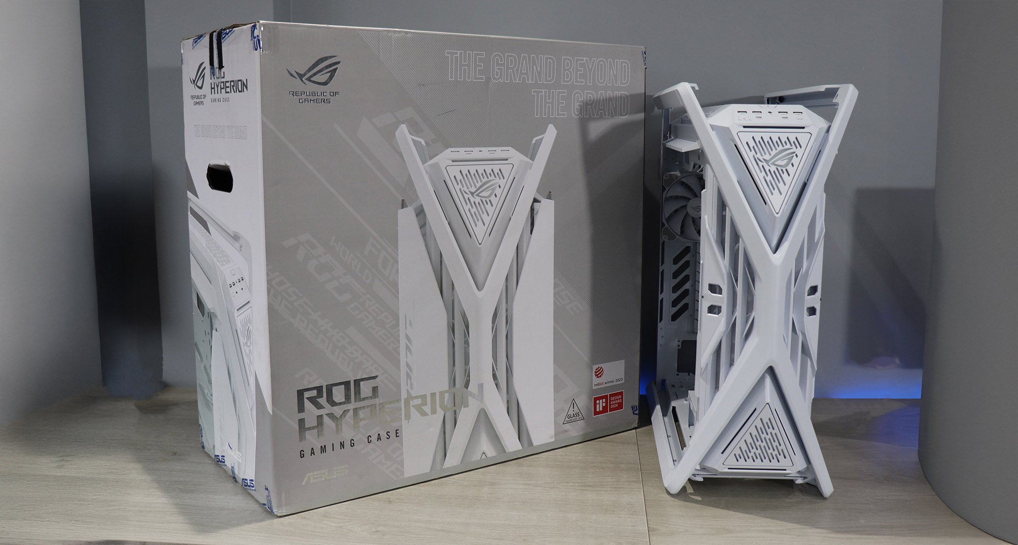 Imagen de ASUS ROG Hyperion GR701 White – REVIEW